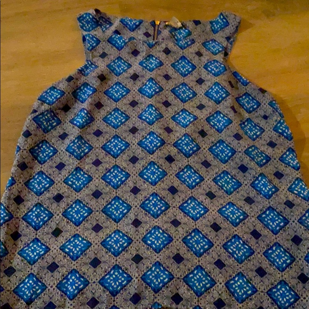 Sleeveless top